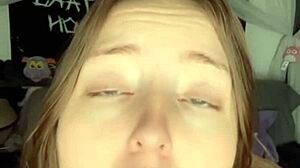 I love dildo sucking and playing with my pussy