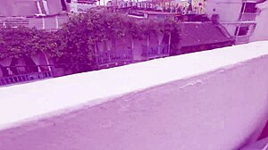 no puedo creer que me masturbe en público con una lesbiana, ¿qué opinas?