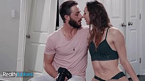 andi rose and stepbro trade photography for horny fun