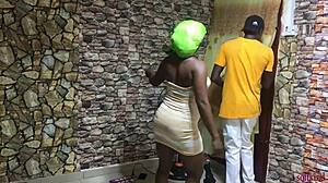 Home Delivery Ends with Pussy Pumping