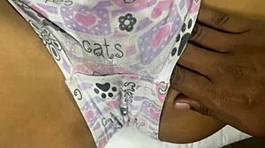 Hot Pussy Rubbing And Cumshot On Stepsister