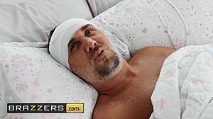 Teens Like It Big With Brooklyn Gray