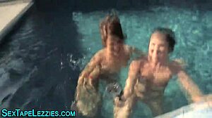 I saw the brunnette eat the babe's pusssy outside.