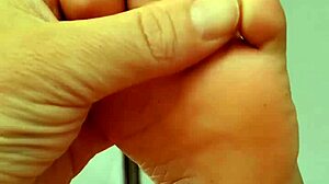 Embracing the emotional rise and grind morning session with big booty babe's ass shaking