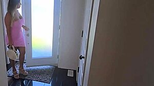 sexy latina girlfriend wants my-my cock after work, homemade blowjob