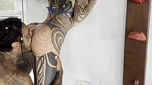 Tattooed princess sexy attends training session with damilvvs