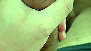 Young Bisexual Novinho Masturbating and Finishing Hard