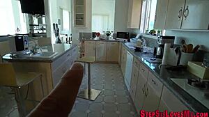 Teen gets pussy licked by stepbrother intensely