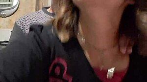 Teresa, Una Milf Gostosa, Knows How to Make Her Lover Explode!