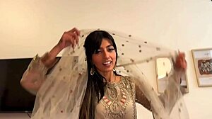 Arab Influencer Fucked Before Eid in Bedroom