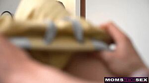 Hot E2 in blonde blowjob with big cock cumshot