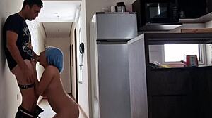 Pizza Delivery Guy Gets a Wild Surprise