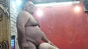 Tiuzao Fucks Novinhas Do Sul Muscular Belly