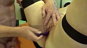 the housewife squirts in the kitchen during arse fucking with amateurs on cam2