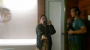 Assista primeiro gozada na boca dessa milf após deepthroat