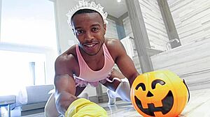 Maid's Ass Cleaning Earns Big Black Cock Tip