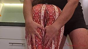 Hey, want to bang my cleaner lady in the kitchen for an extra tip?