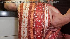 Hey, want to bang my cleaner lady in the kitchen for an extra tip?