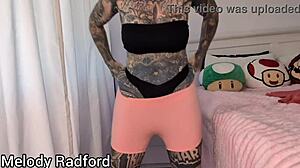 hey melody radford, how do those gym tights feel on your sexy curves in the bedroom?
