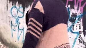 Patricinha with pink pussy climbs hill horny