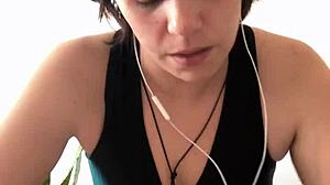 Join Me to Learn German with a Cute Curvy Brunette in a Fun Way