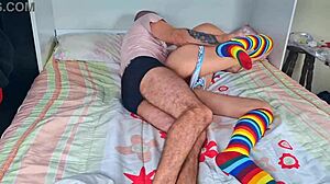 padrasto faz visita noturna inesperada