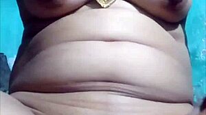 Ghunghat Shows Off Wild Pussy Play in Solo Action