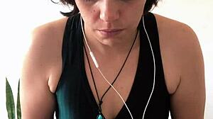 Join Me to Learn German with a Cute Curvy Brunette in a Fun Way