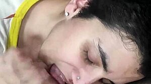 Romantic couple enjoys quickie blowjob and cumplay session