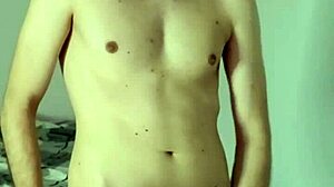 I Masturbate On Webcam And Cum, Showing My Face.