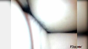 哎哟，插错洞了，好疼！我说了别后面，痛苦肛交失误