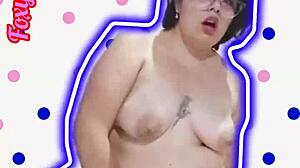 Chubby Beauty Shakes Fat Ass with Toys in Solo Monster Cock Play