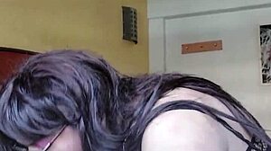 mi hermanastra queria una foto buena para instagram y yo le saque hasta la ropa