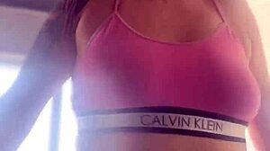 fui treinar na academia com um plug anal no cu fiquei com muito tesão chegar em casa meu cu vai tã lubrificado e largo pra mete rola dentro