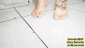 BBW Hotwife Mary Butterfly Shakes Curves in Brazilian Carnaval Dance