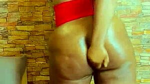 Shaved pussies and hot lesbian action in HD