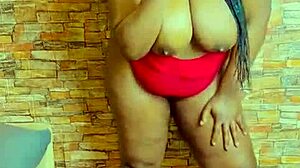 Shaved pussies and hot lesbian action in HD