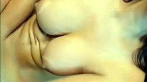 Big tits webcam babe masturbates her pussy!