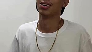 brazilian gay bareback caught bathing and diving mouth on pussy