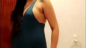 Hot Spanish Pregnant Brunette Flashes in Real Homemade Clip