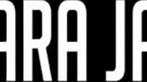 sara jay, that big ass cougar, finger fucks her pussy in lingerie