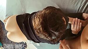 i enjoy mutual pleasure with a friend in a relaxing session