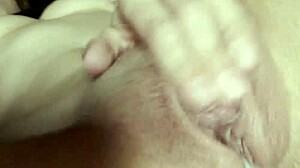 que rico me mojo ya no puedo parar de hacer squirt