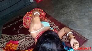Desi housewife in saree gets rough country sex