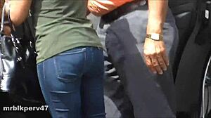 Voyeur spies on ebony mature's tits and anal in candid hidden footage