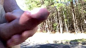 Clitlicker662's Outdoor Masturbation Feels Crazy.