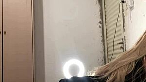 comeu o cu da pequena enteada minha mulher saiu pra da o cu e me deixo sozinho com ela sex toy