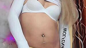 White transsexual in crossdressing jerks off a big cock