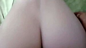 mujer nalgona le gusta coger con big cock?