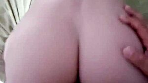 mujer nalgona le gusta coger con big cock?